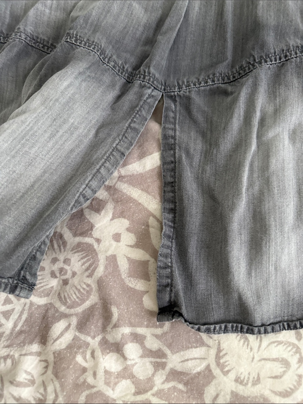 cloth & stone Light Grey chambray denim Button-Up Shirt - Picture 7 of 7